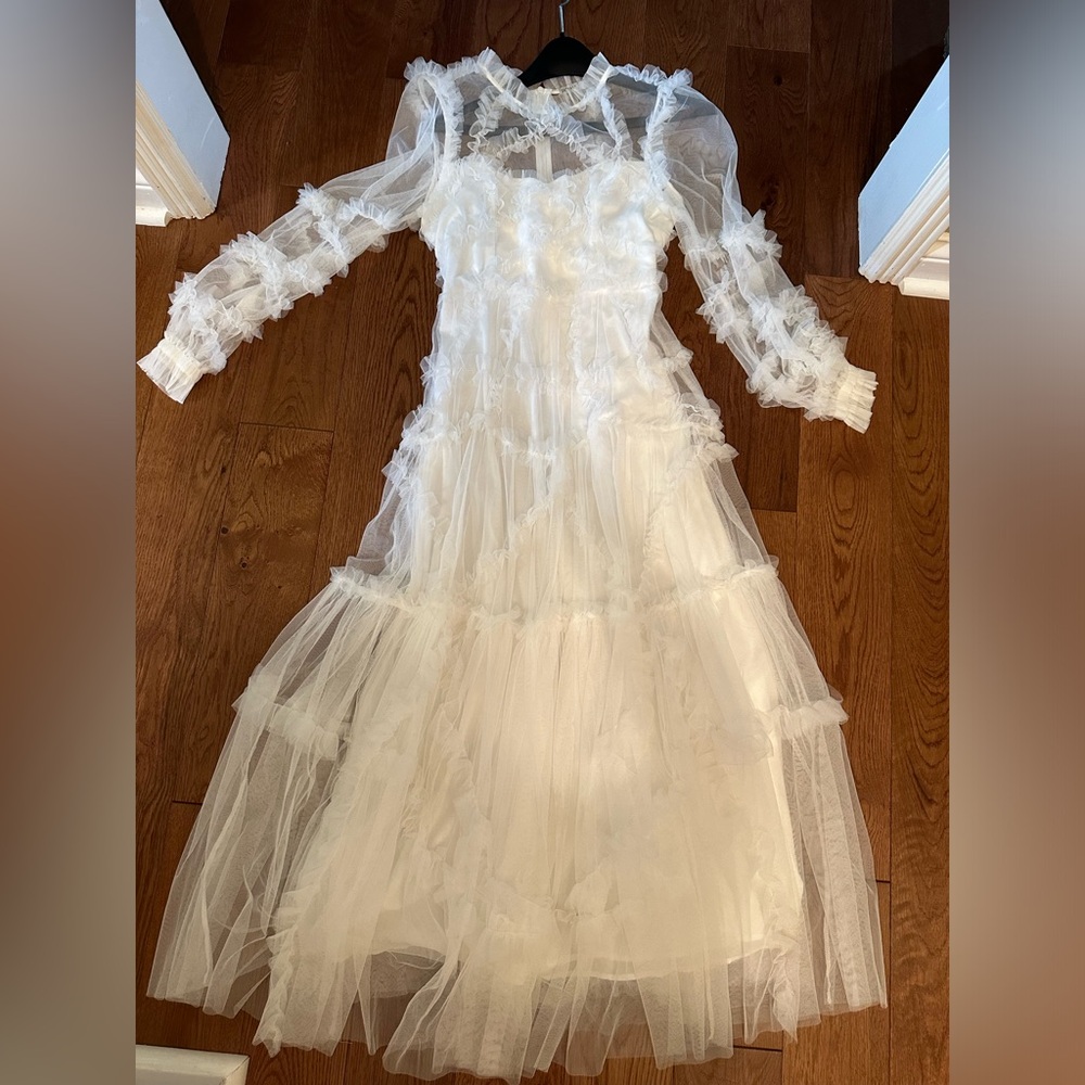 Untamed Petals. Size small. Worn once